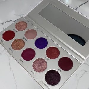 Morphe X Jaclyn Hill The Vault Bling Boss Pallete